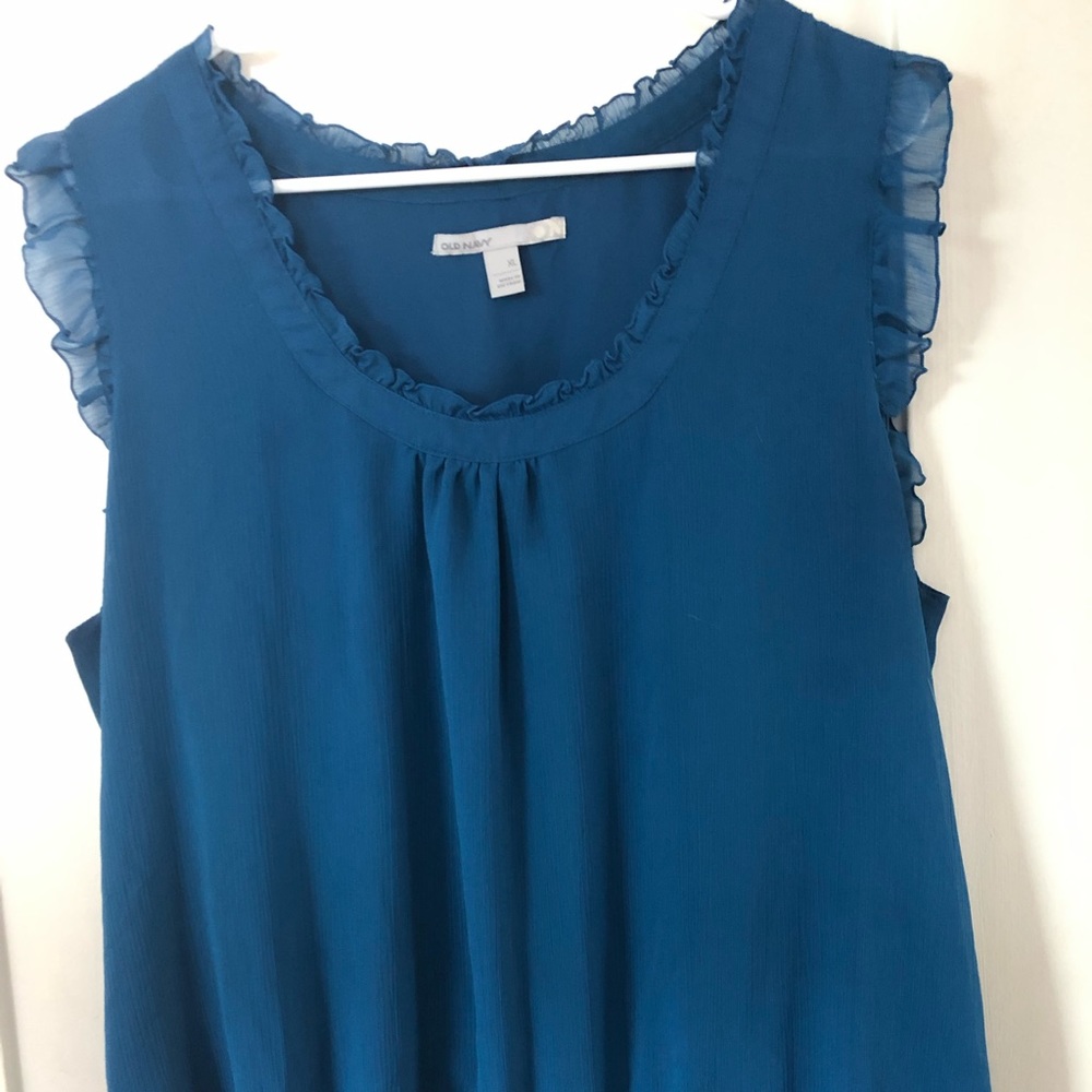 Old navy blouse